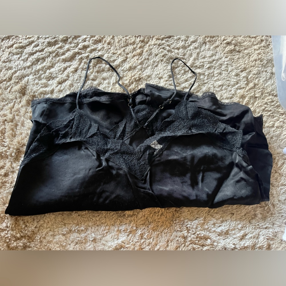 Lace love stitch cami size L